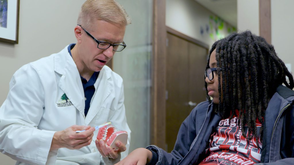 Pediatric Dentist Offering Dental Fillings